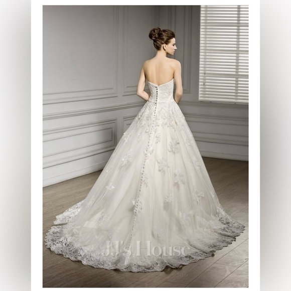 JJ’s House Ball-Gown/Princess Sweetheart Court Train Tulle Lace Wedding Dress - Picture 8 of 12
